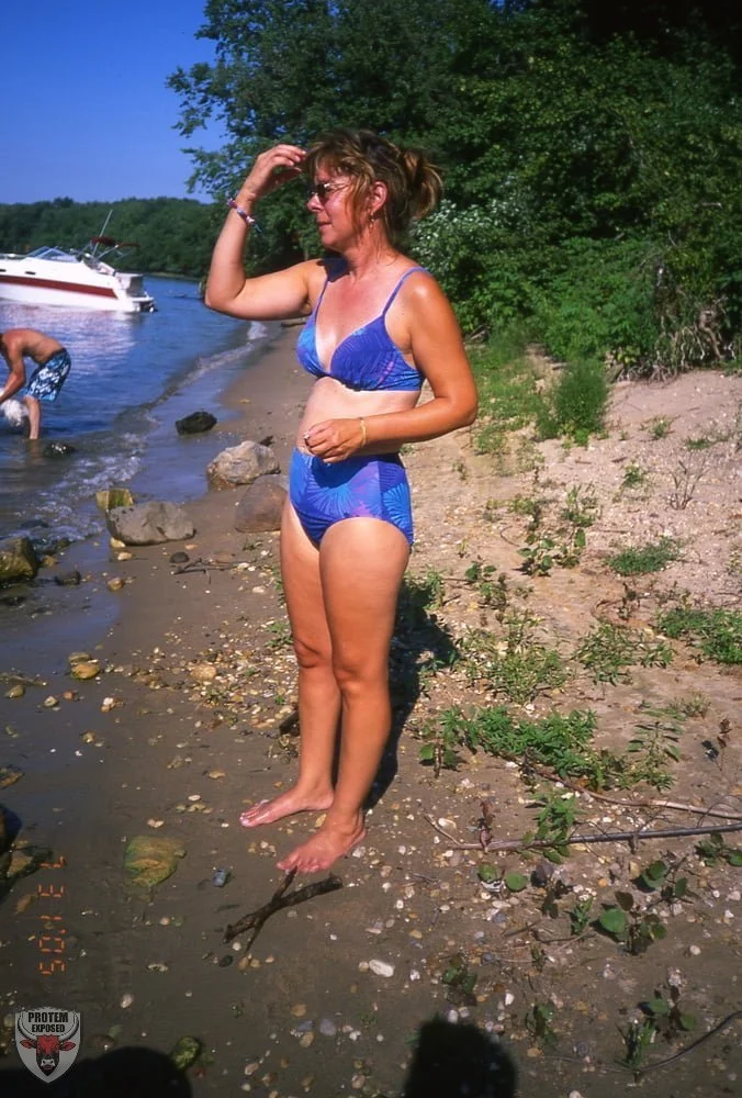 Webslut Lisa McKenna image 10