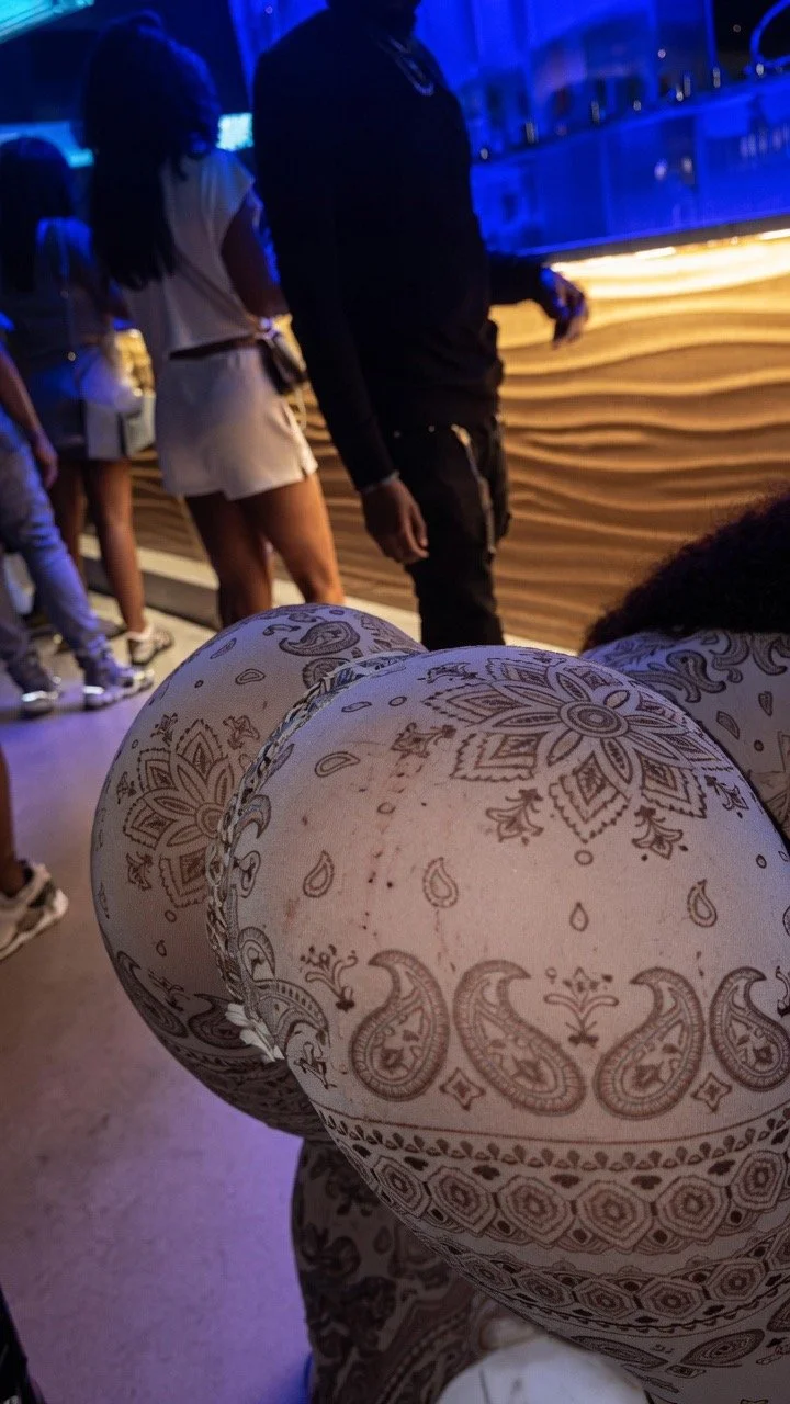 Thick lightskin. Russialit image 15