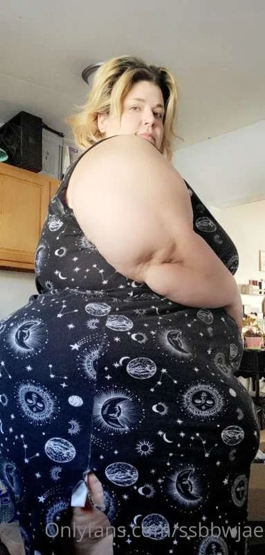 M3Ga Pawg ssBBw b00tY ! image 4