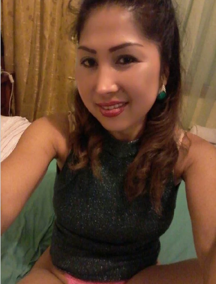 Hotwife asiatica image 8