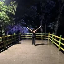 Cami Mendoza perra ecuatoriana image 6