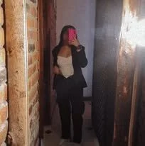 Cami Mendoza perra ecuatoriana image 8