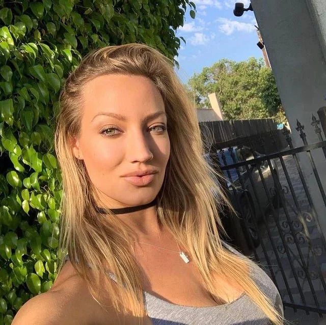 Nita Strauss 7 image 17