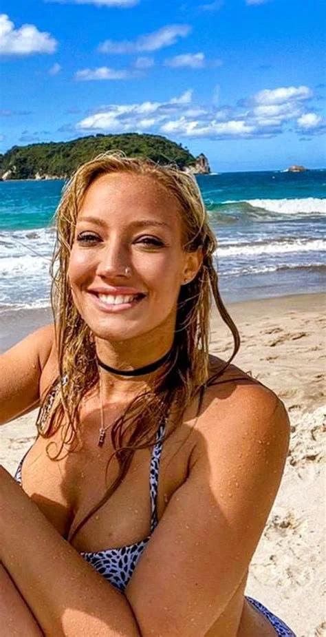 Nita Strauss 7 image 29