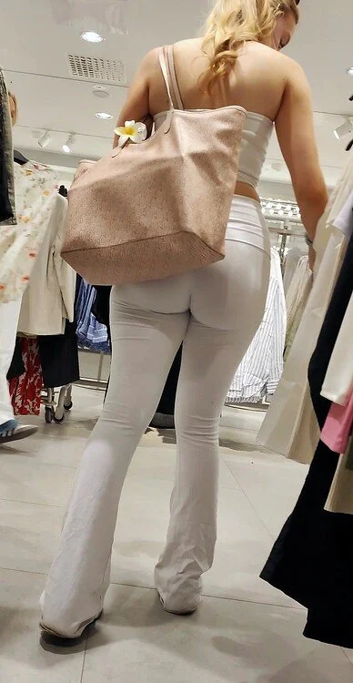 399 🍑 image 4