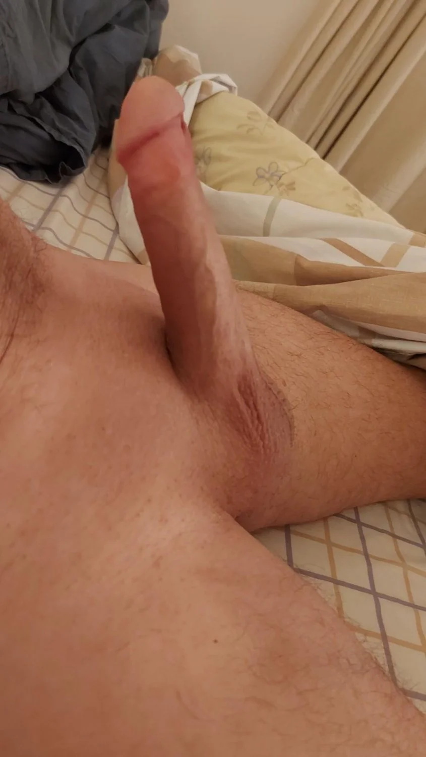 Stephanie's naked hubby image 10