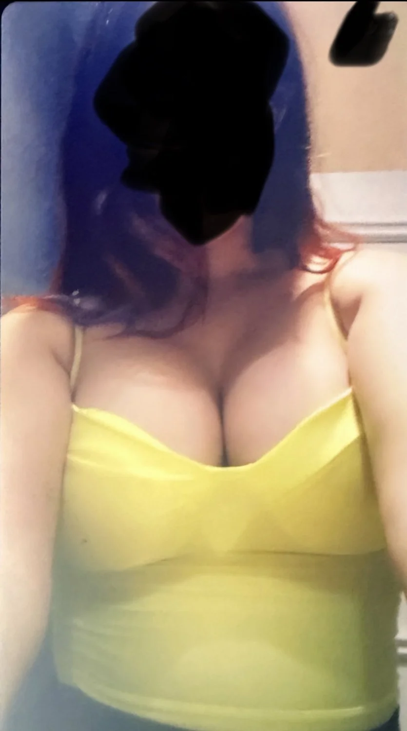 Look at my sexy hot mom image 6