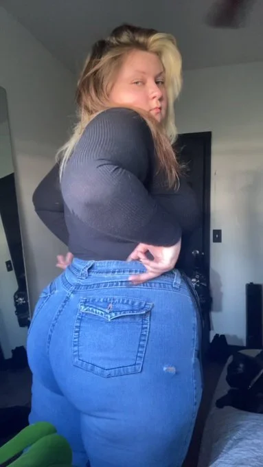 Th1cK bo0tY pAwg bBw !! main image