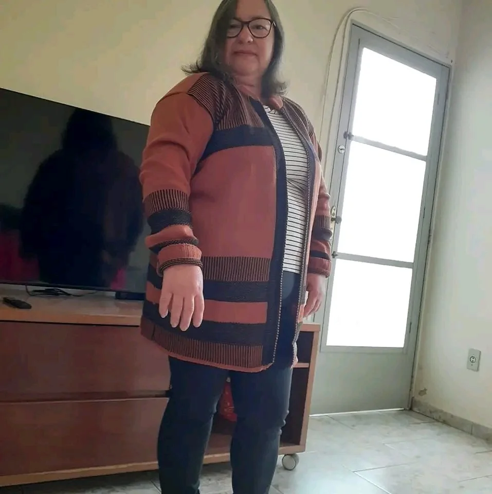 Mostrei minha Rola pra coroa de Novo veja a Reação dela main image
