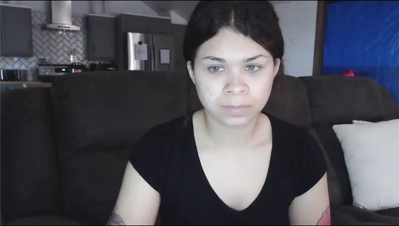Cute face, perfect for cumshots main image