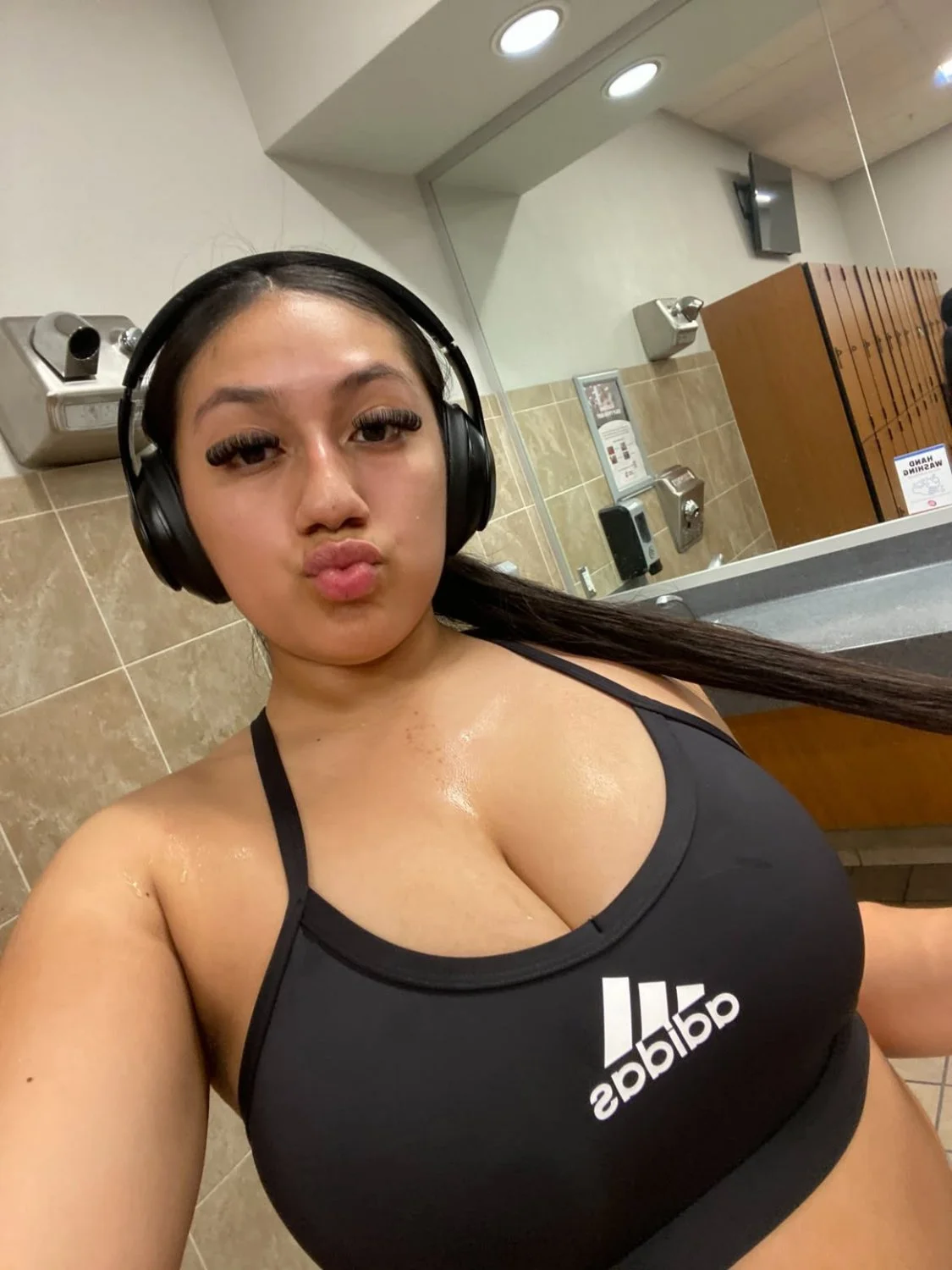 IG Latina image 12