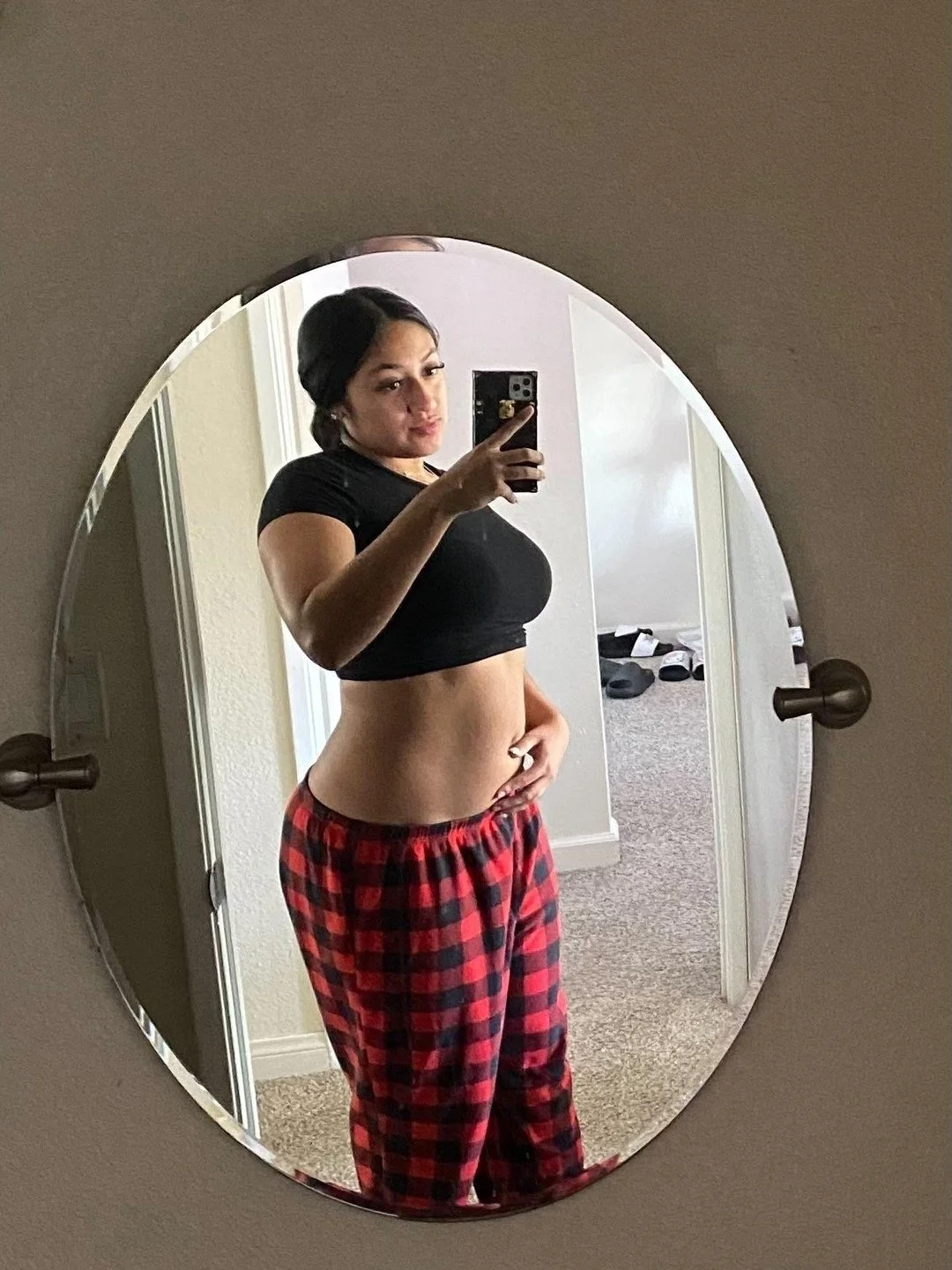 IG Latina image 19