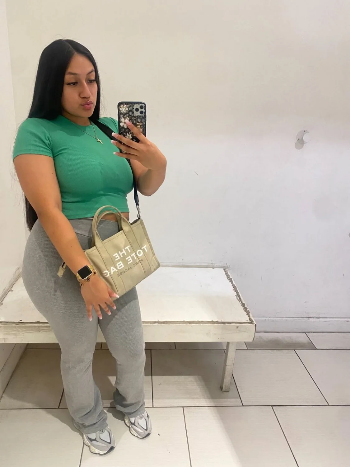 IG Latina image 25