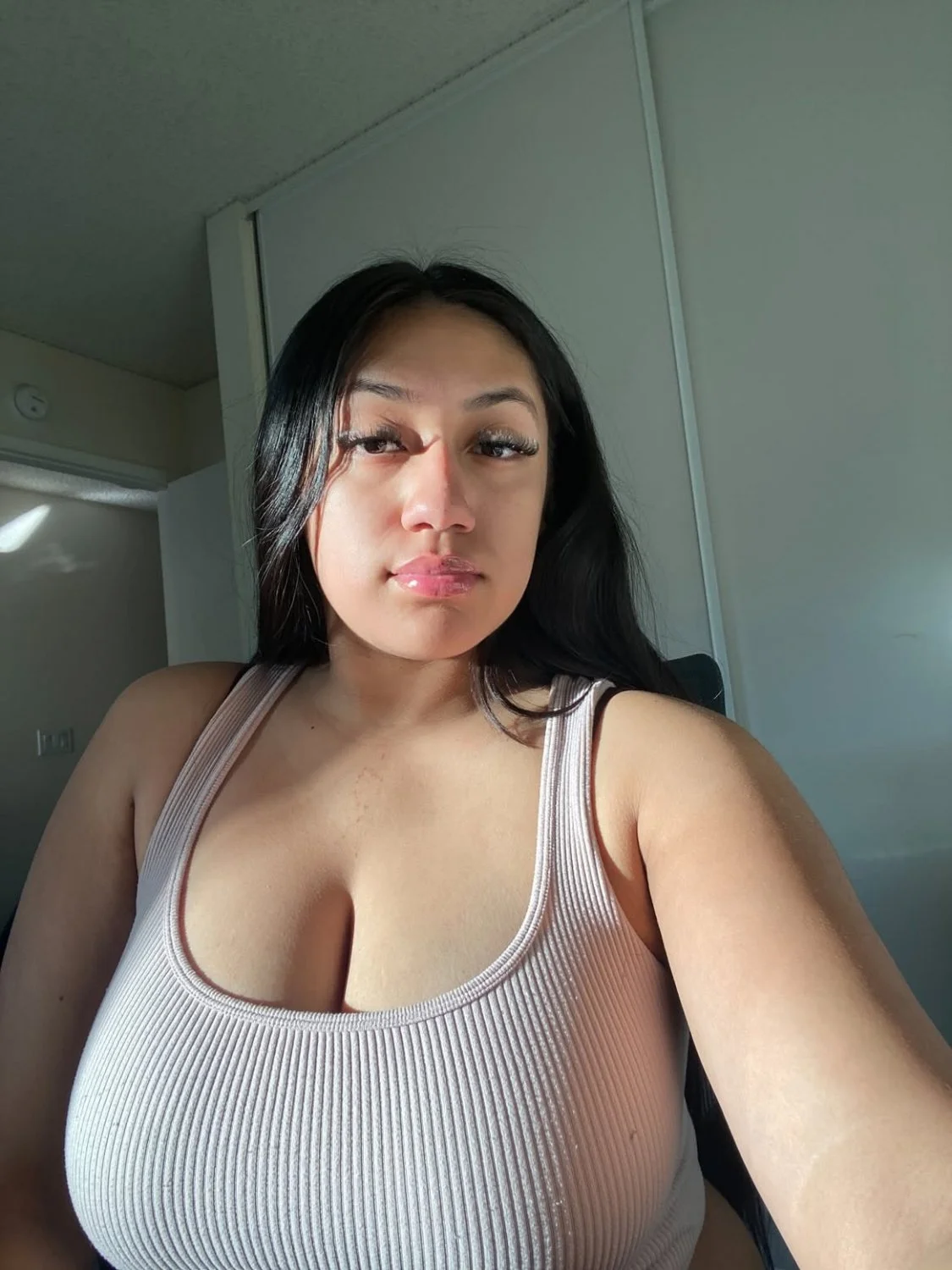 IG Latina image 35