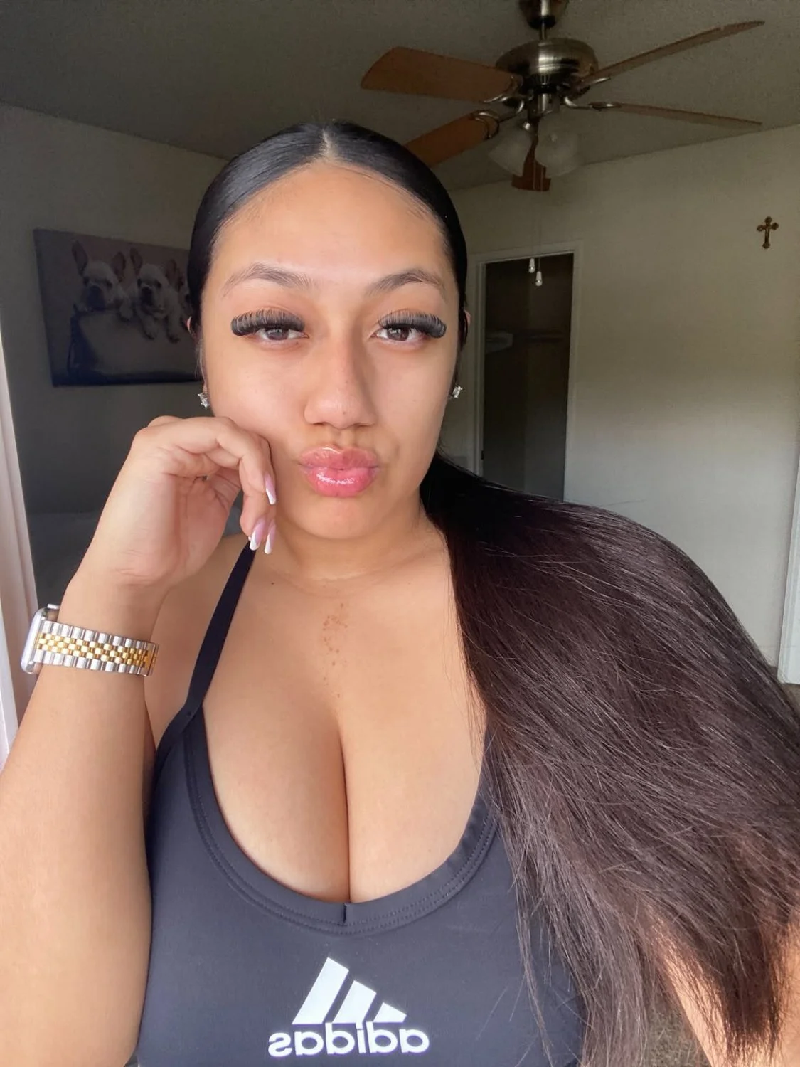 IG Latina image 7