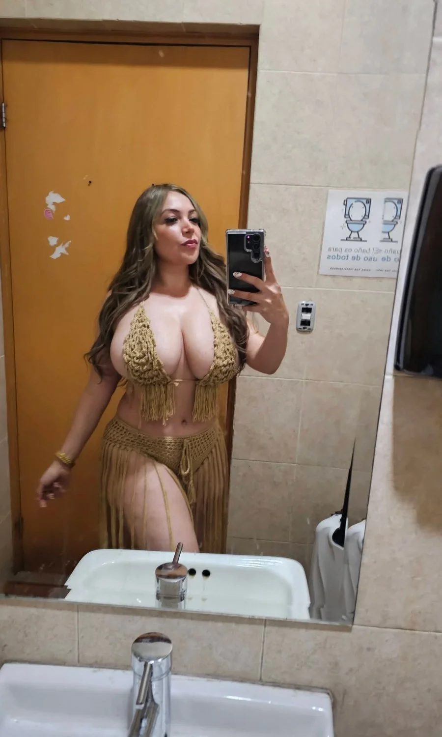 Lizeth image 7