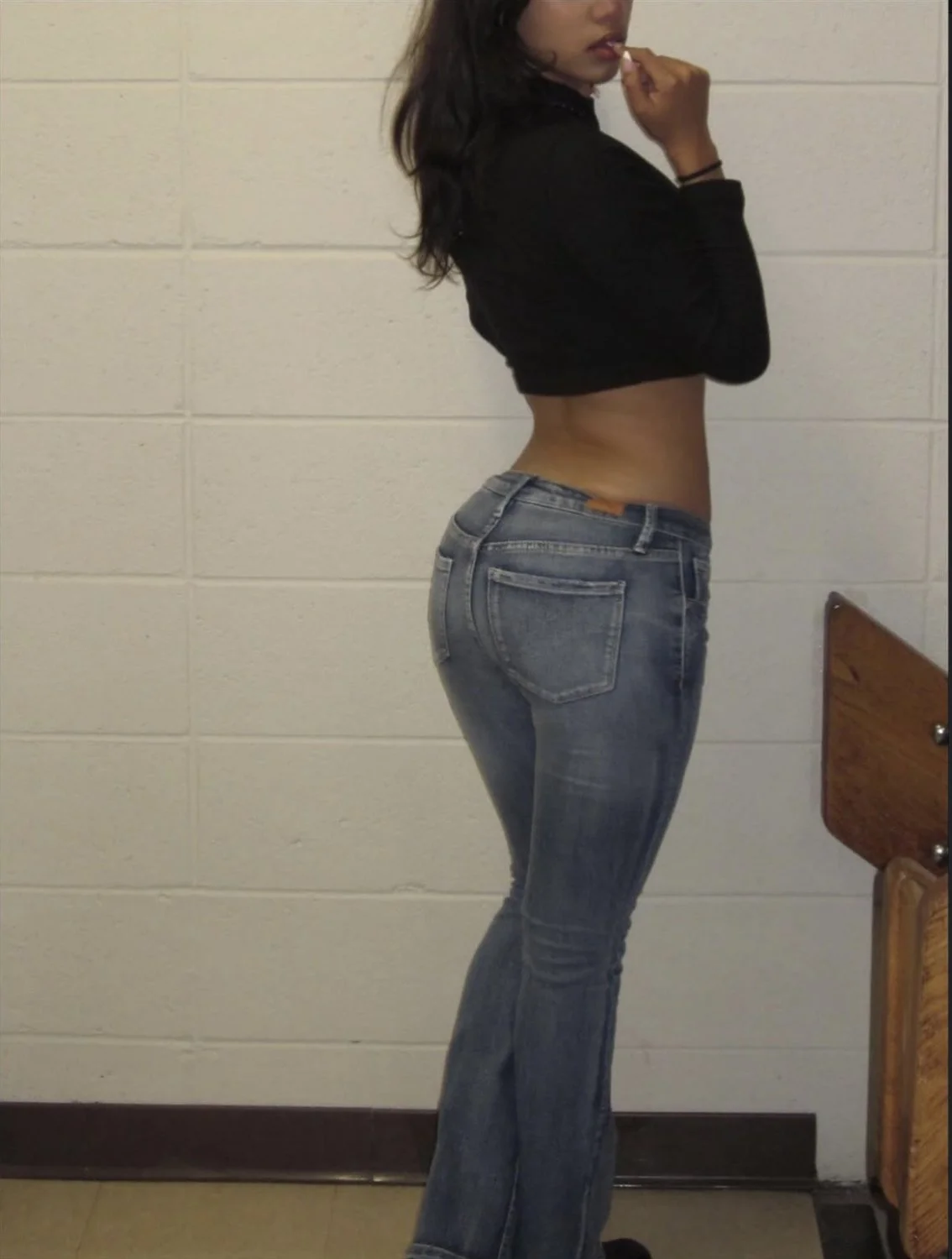 slutty latina teen cosplay as Shizuku from Hunter x Hunter image 4