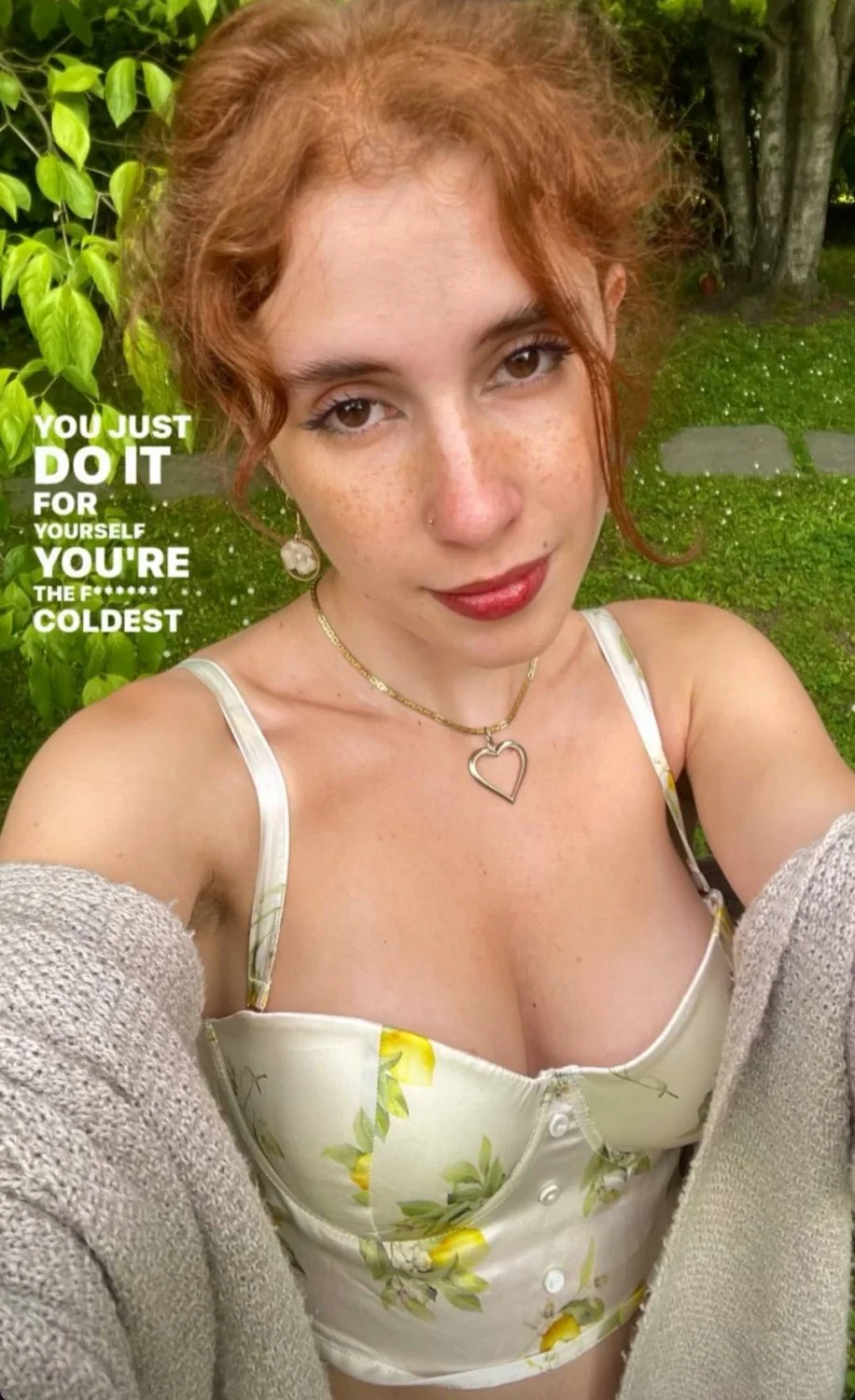 Italian slut Eugenia image 10