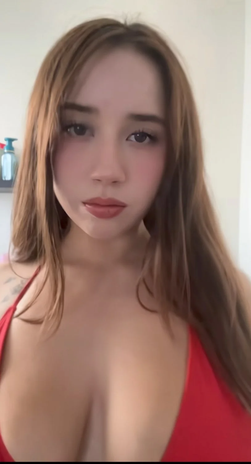 Valeria Salpiricio image 2