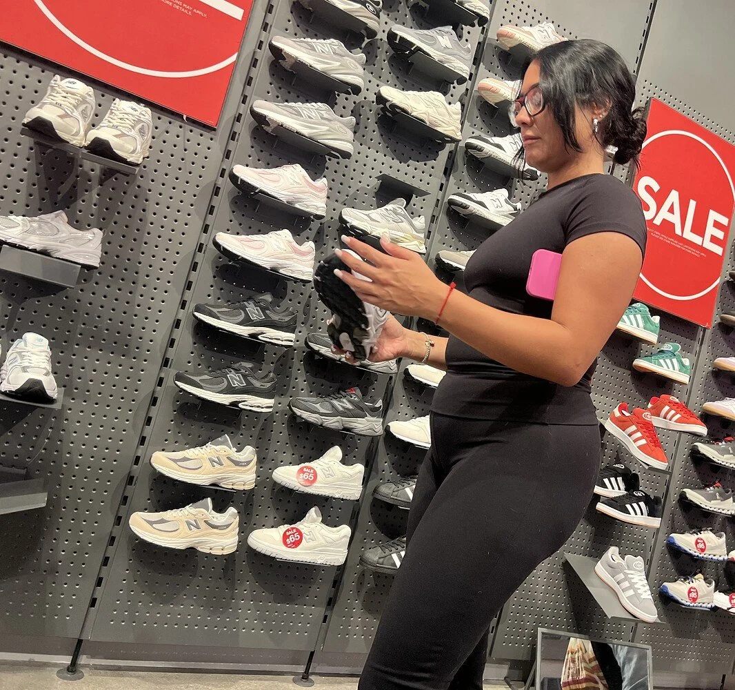 Dominican With A Nice Ass In Foot Locker image 3