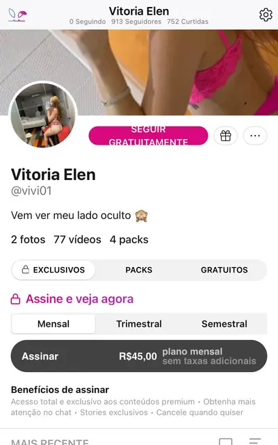 Alguém tem alguma coisa dela ? cover image