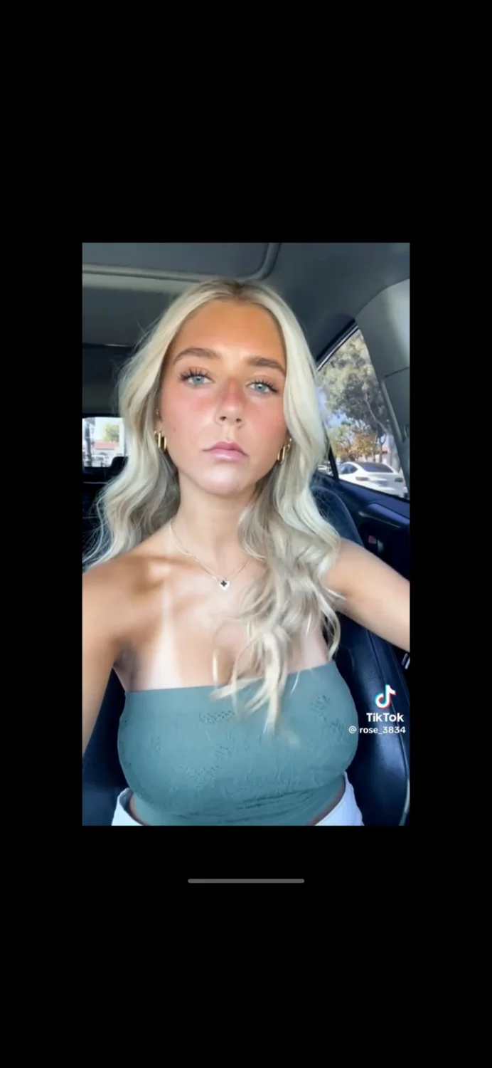 Busty blonde teen with sexy tan line - who is she 🥵🔥 image 4