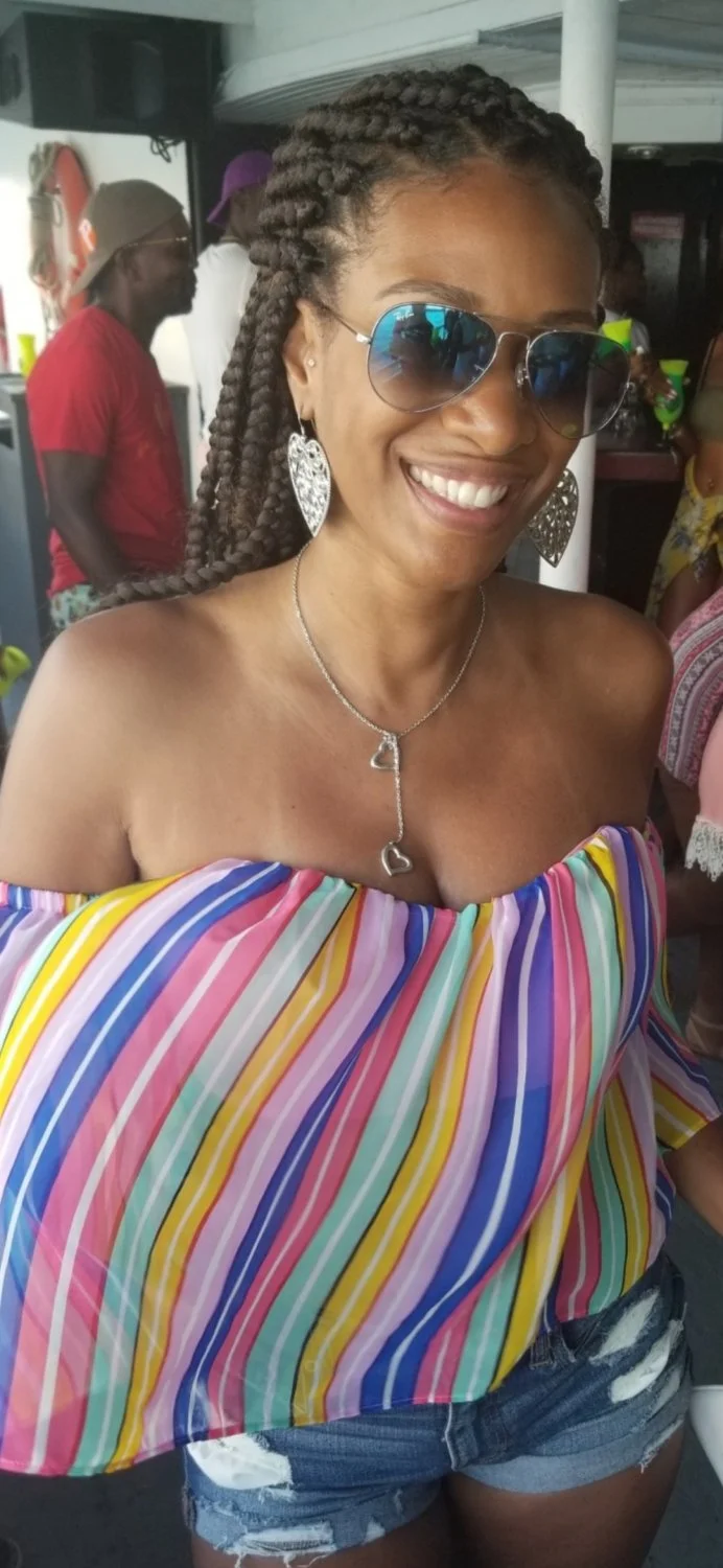 Ayannaluv main image