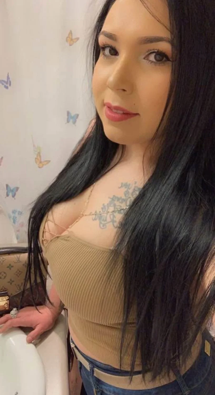 Can anyone tribute this Latina MILF irl (just posted her sister) image 11