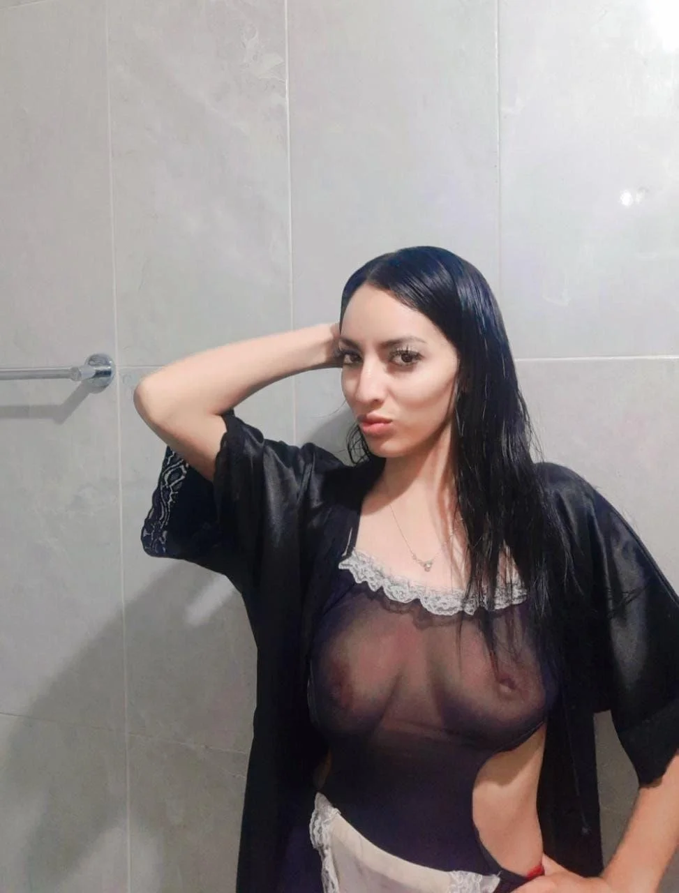 Rica puta de buenas tetas aporte Cc 12 image 15
