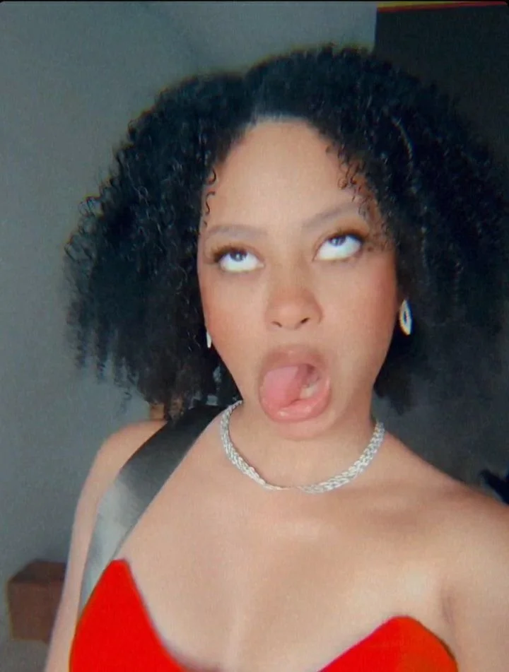 Renata Santana neguinha boqueteira de Marabá/PA que adora se exibir image 8