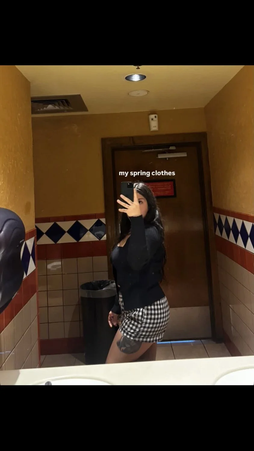 Busty Latina Bitch Flaunts her sexy titties main image