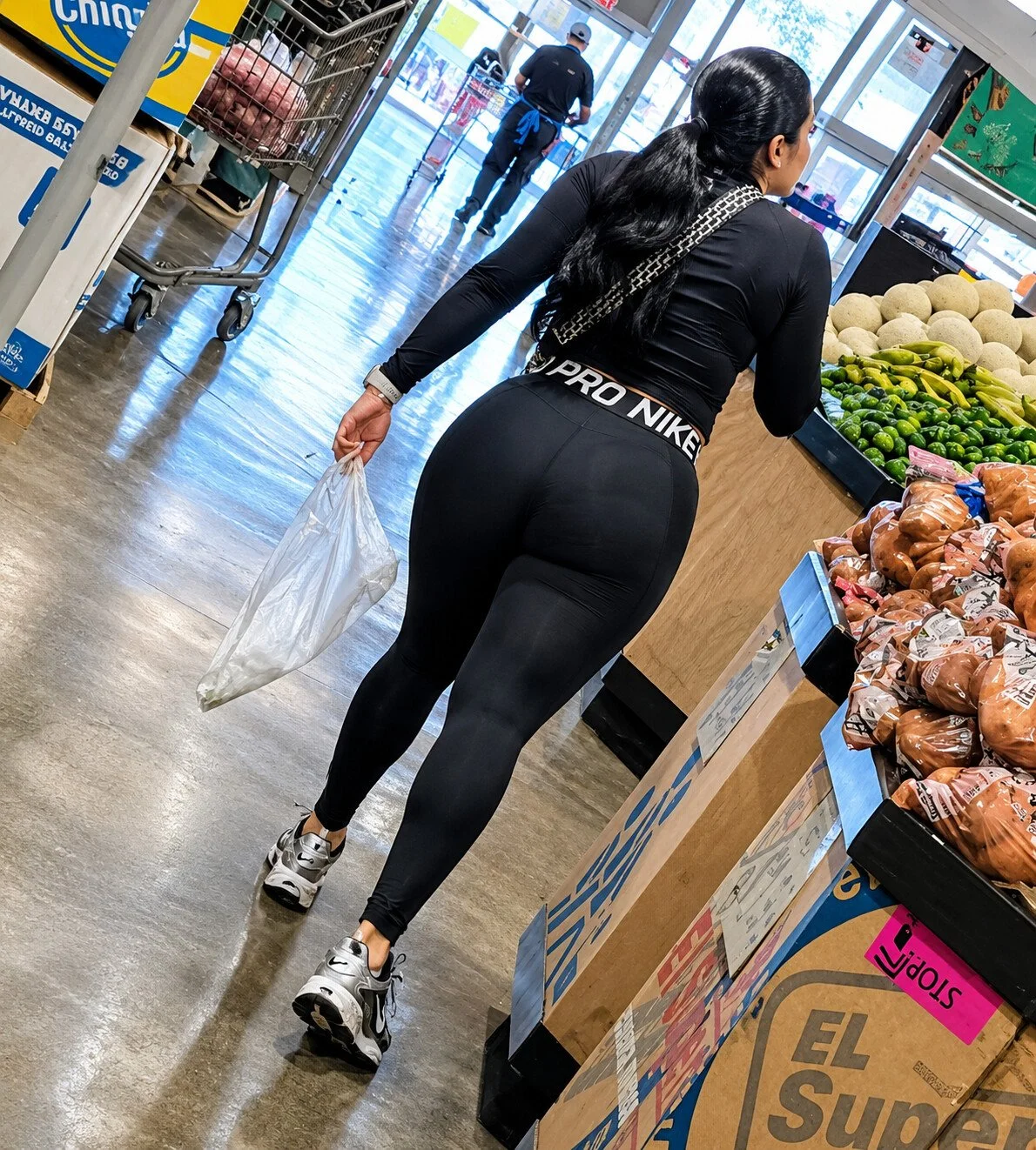 Thick Latina slut mom image 6