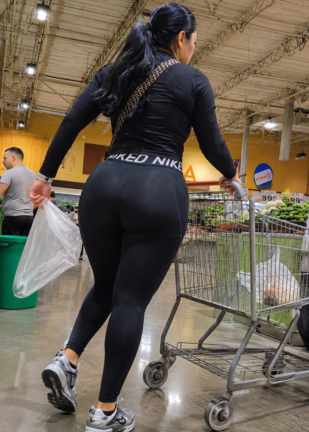 Thick Latina slut mom image 8