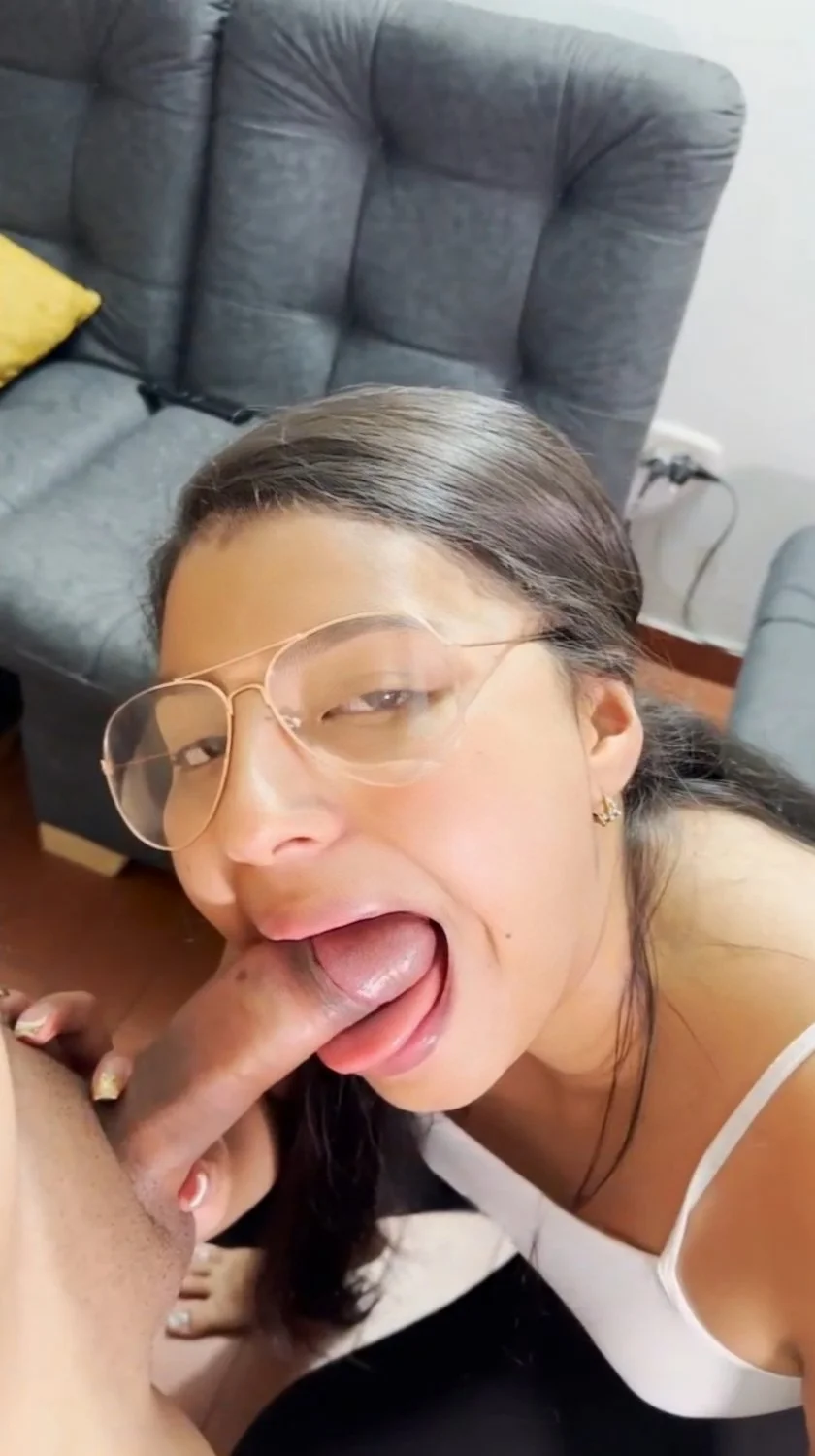Hermosa putita caliente image 30