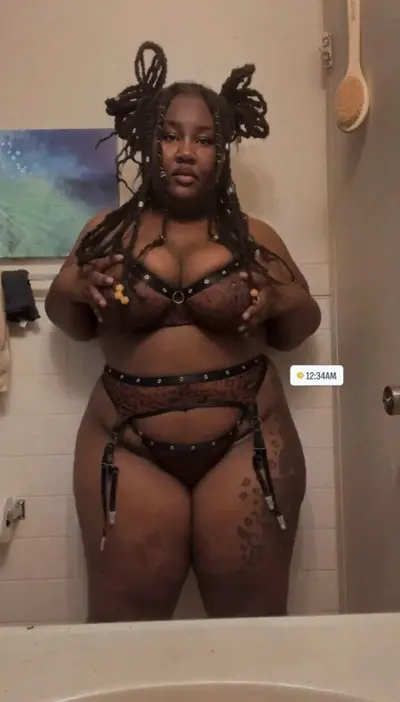 Do anybody got her videos cover image