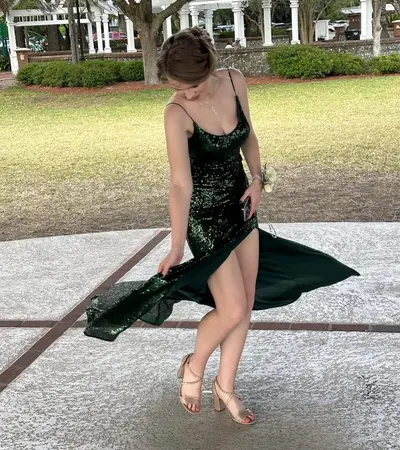 Sexy college cunt Sydnee exposed cover image