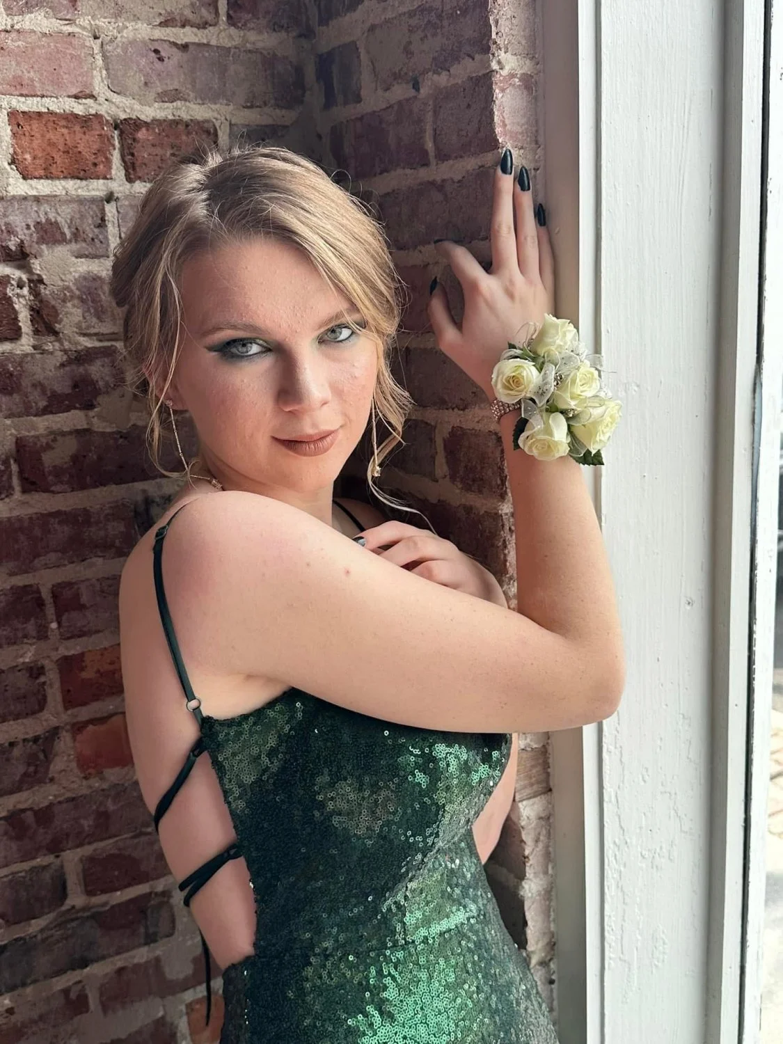 Sexy college cunt Sydnee exposed image 6