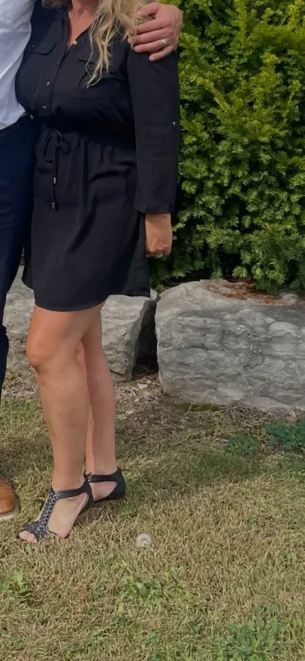 Sexy milf with big tits gets shared online by arrets79 on kik image 17