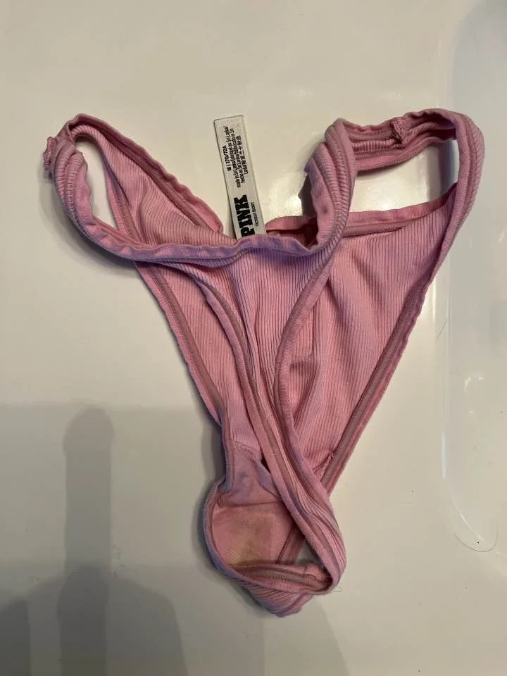 Sexy milf with big tits gets shared online by arrets79 on kik image 21
