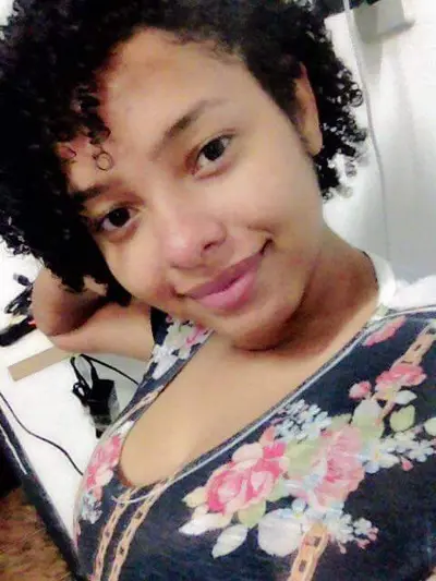 Larissa gordinha peituda vazada cover image