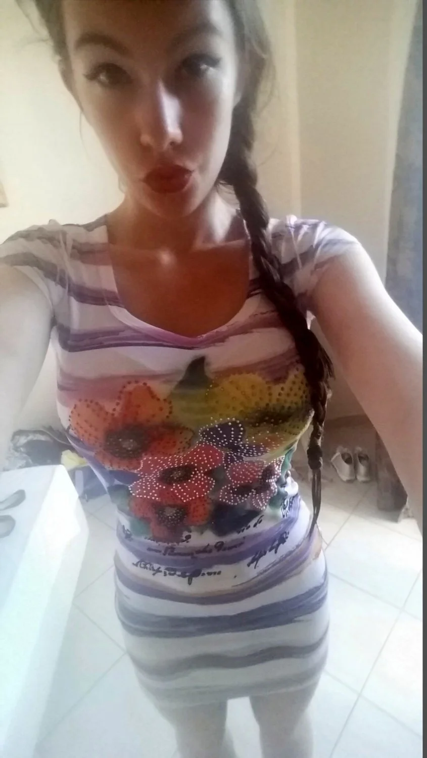 Brunette UK Scottish Chav Slut image 39
