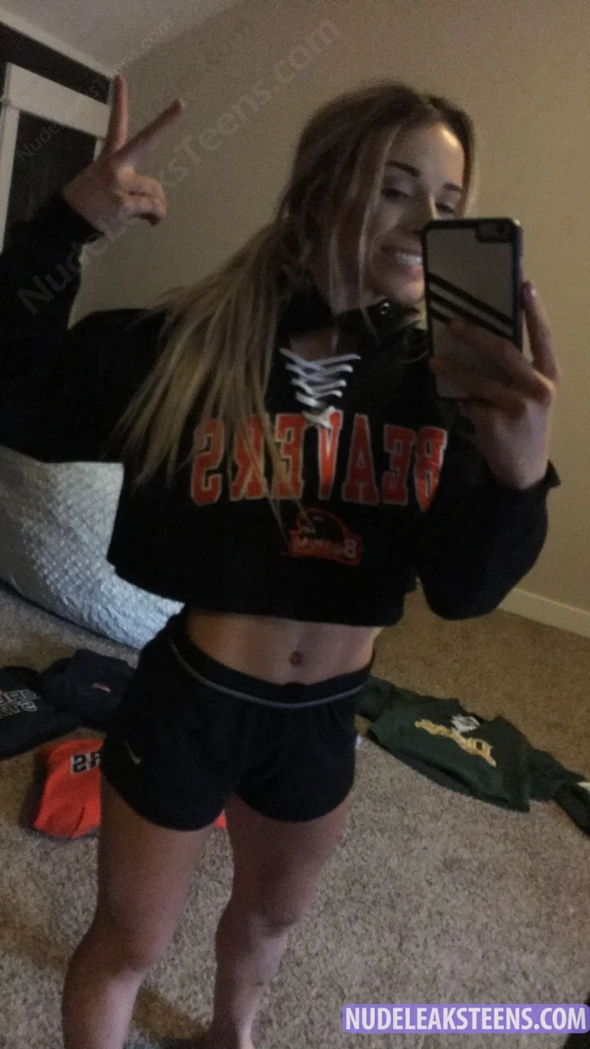 Cheerleader Teen Leak, DM for Full Set image 4