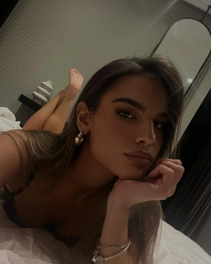 Perfect skinny 18year old model (updated) image 6