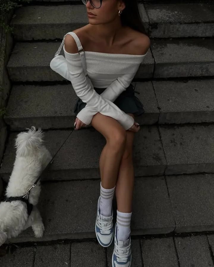 Perfect skinny 18year old model (updated) image 9