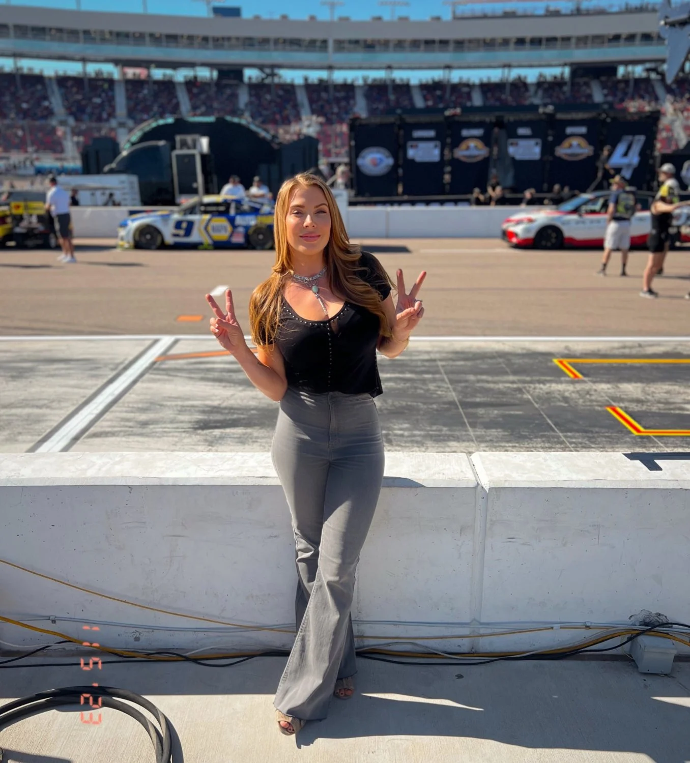 Kaitlyn Vincie image 25