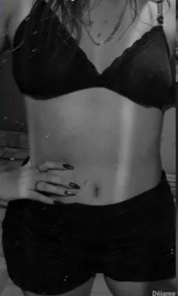 Rubia descuidadad!!🍑🥵🍆😍🔥🤫 image 3
