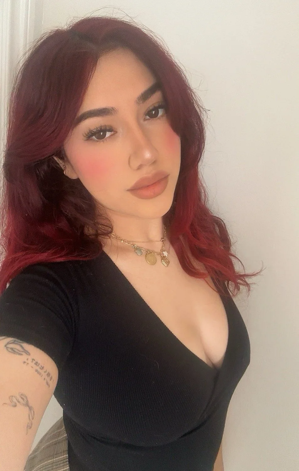 I ain’t even into soccer but these bitches love to rep 🇲🇽 image 6