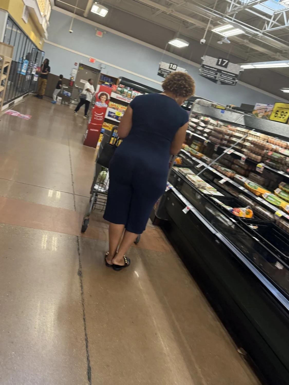 Thick ass ol Lady image 21