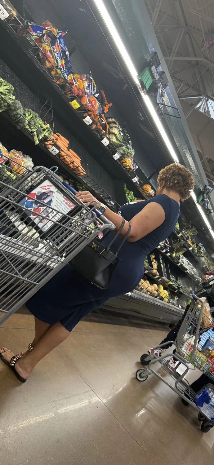 Thick ass ol Lady image 35