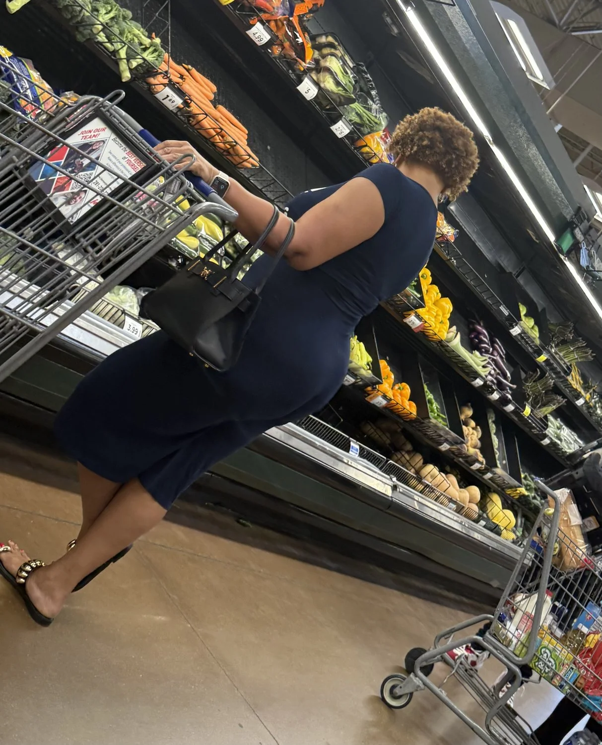 Thick ass ol Lady image 39